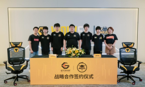 不畏久坐 战至巅峰|高田GTChair与重庆狼队战略合作  签约仪式圆满落幕